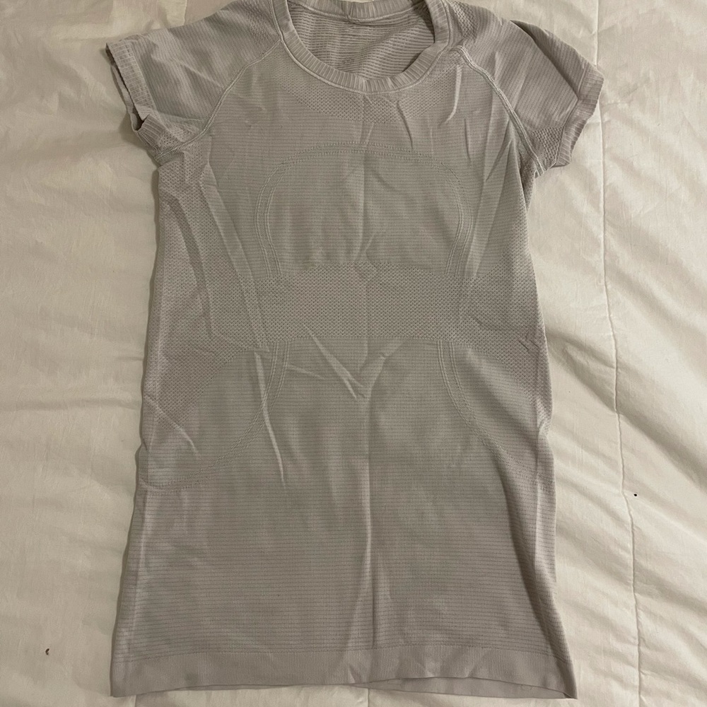Lululemon Swiftly Tech short sleeve
